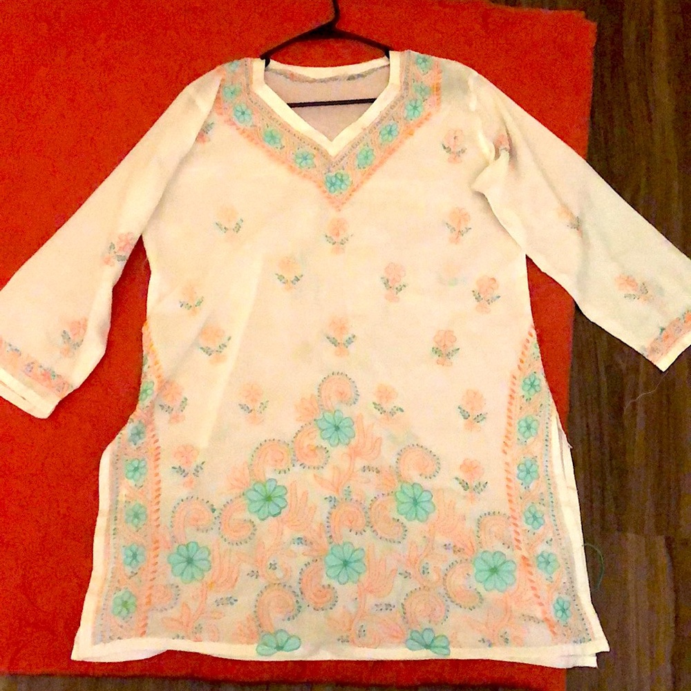 Kurtha lucknowi embroidery